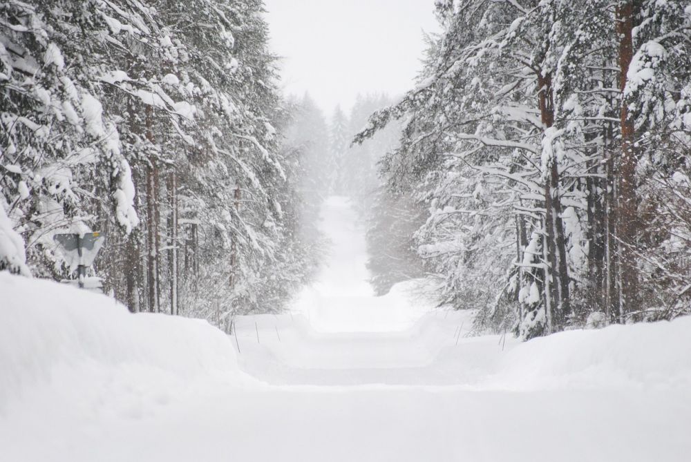 Snöröjning tanum  trygg vinter för både boende och företag